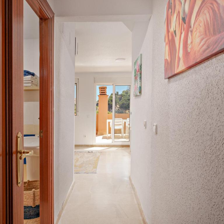 Fresh penthouse apartment with great sea views - Apartamento de 1 dormitorio - 12