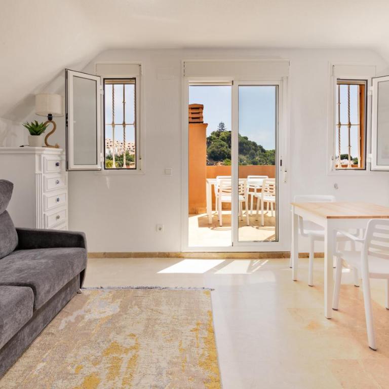 Fresh penthouse apartment with great sea views - Apartamento de 1 dormitorio - 13