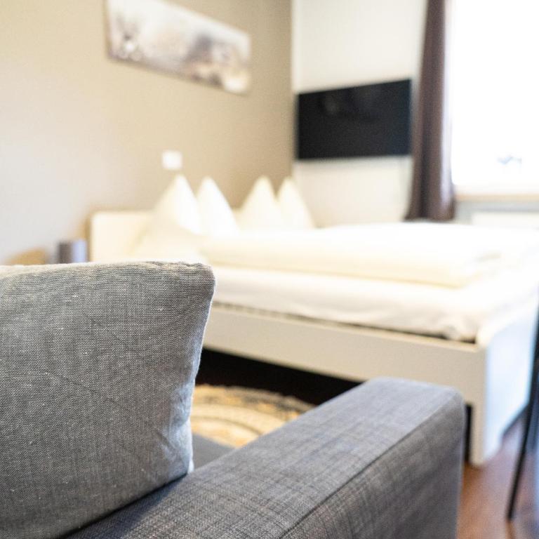Flow Apartments Karl Wolf Park - Studio - 6
