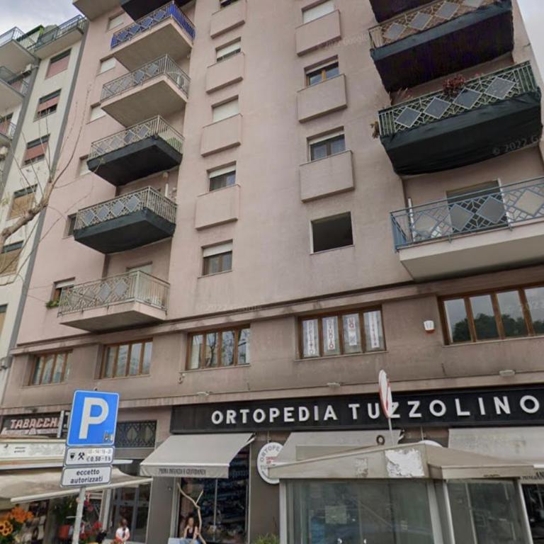 Casa Luminaria - One-Bedroom Apartment - 11