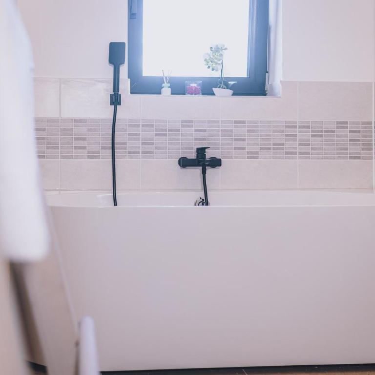 Premium Apartments Areit by we rent, SUMMERCARD INCLUDED - Penthouse-Apartment - 18
