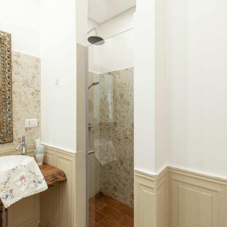 Dimora Mazzarino - Suite con Balcone - 16