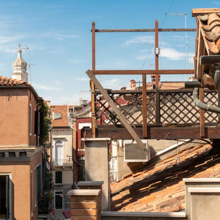 Palazzina Schiavoni by Sarlux - Apartment with Balcony - 10