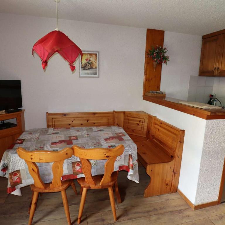 Duplex 6 Pers à Arêches-Beaufort : Piscine, Garage, Proche Ski, Animaux OK, Wifi - Appartement 1 Chambre - 5