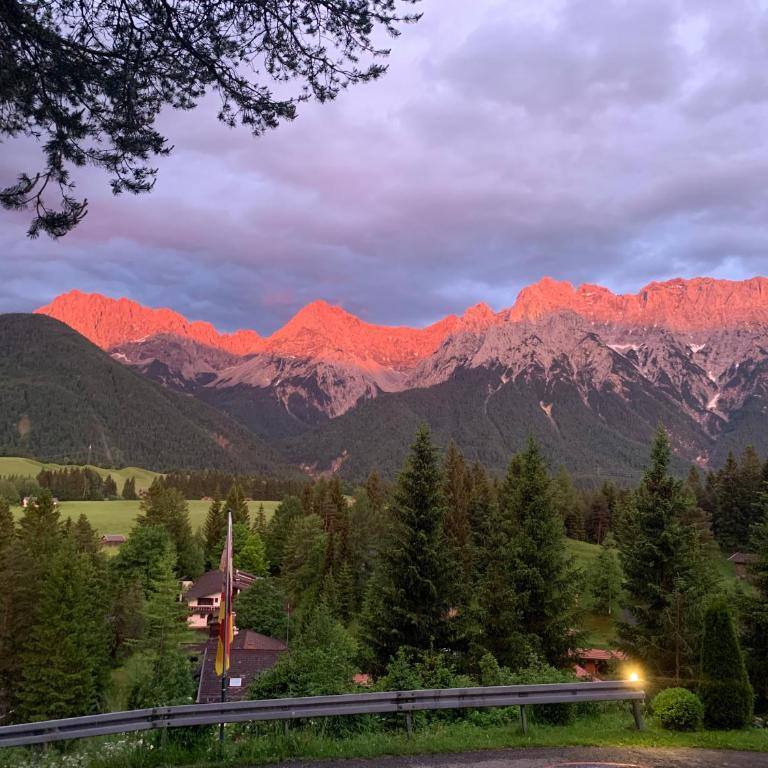 Bäckeralm© - B&B 16 + - Doppelzimmer (mit eigenem Bad auf dem Flur) - 10