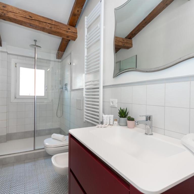 Palazzina Schiavoni by Sarlux - Apartment with Balcony - 16