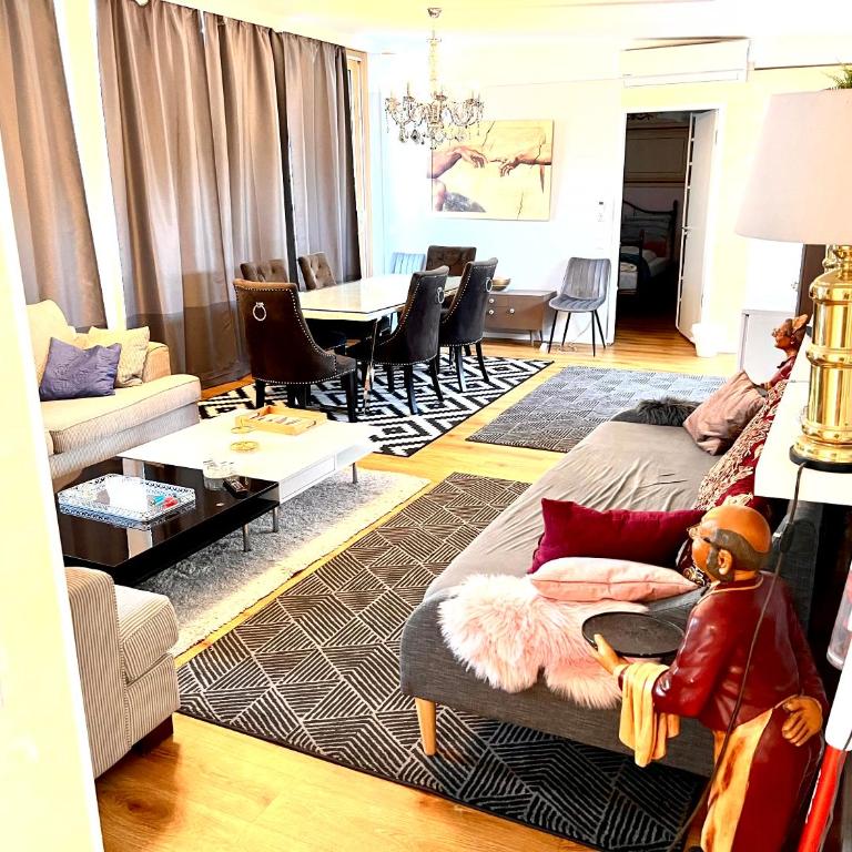 Baynunah Suites Aparthotel - Penthouse Apartment - 1
