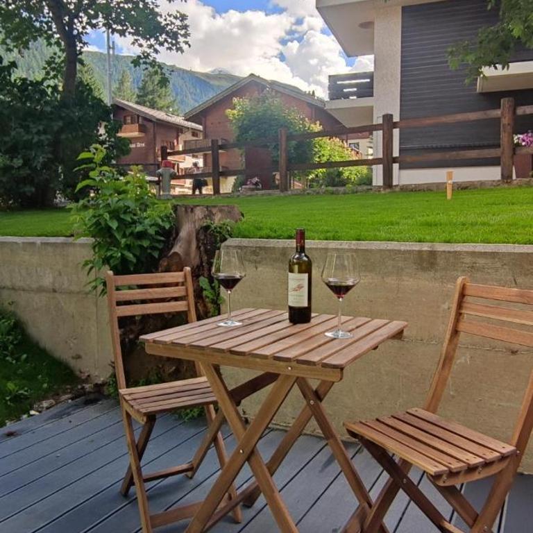 Chalet Antoine serviced Apartments by Mirabeau - Studio mit Gartenblick - 6