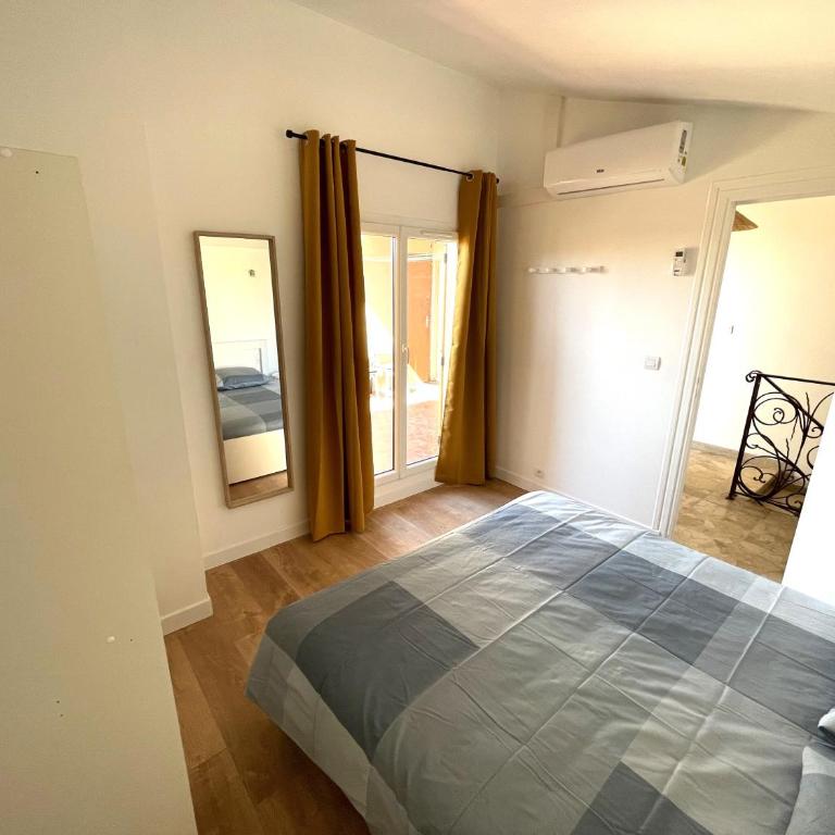 L'Artmonie - Climatisé - Jardin - Centre-ville - Plage - Maison 4 Chambres - 24