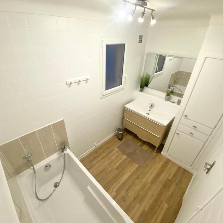 L'Artmonie - Climatisé - Jardin - Centre-ville - Plage - Maison 4 Chambres - 21