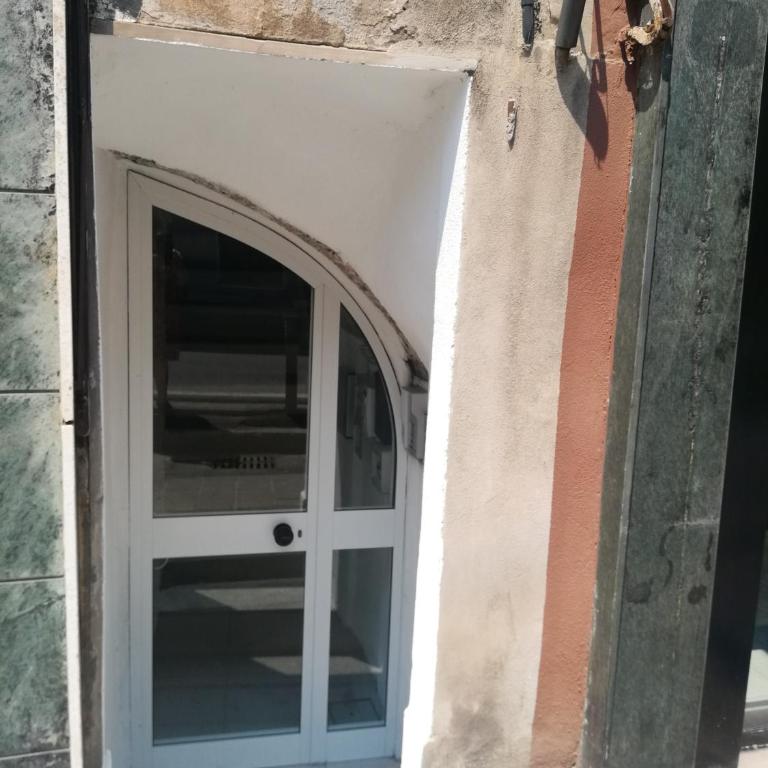 Al Mare - One-Bedroom Apartment - 10