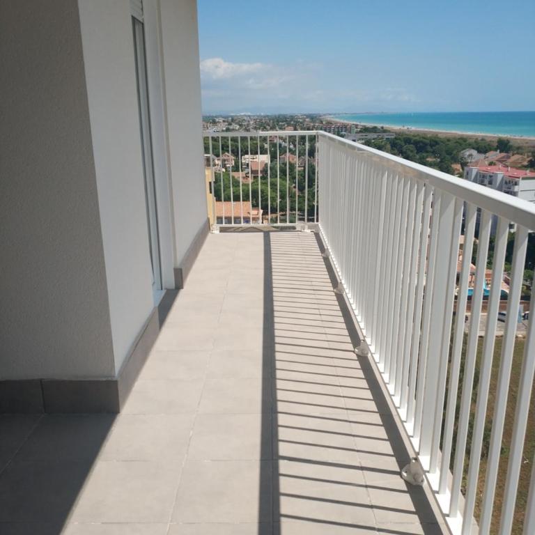 Bonito apartamento con piscina cerca de la playa. - Apartamento de 2 dormitorios - 3
