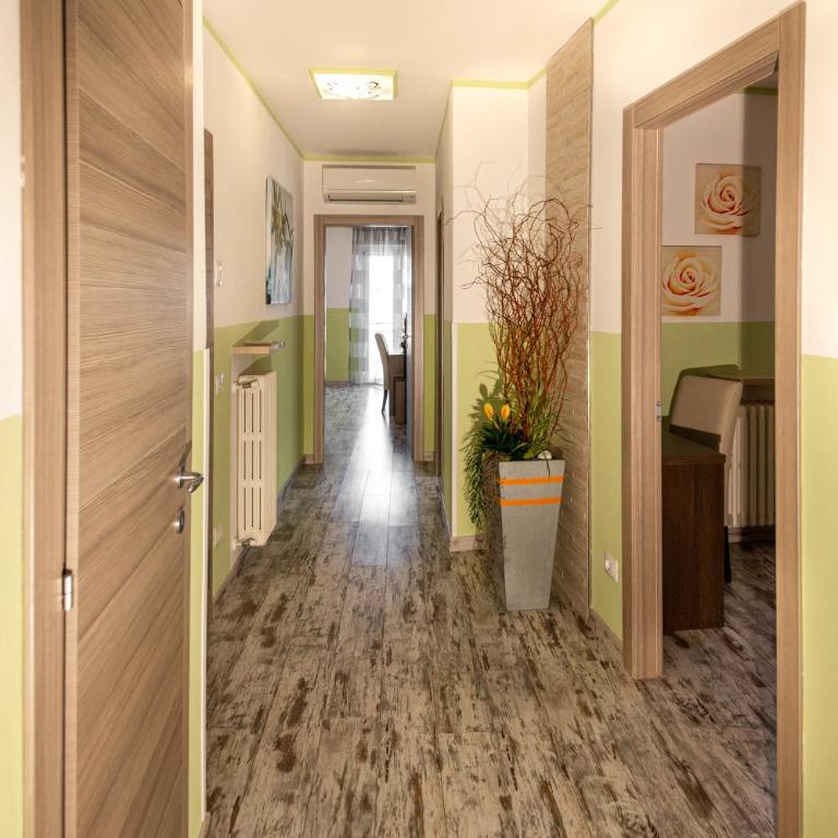 APPARTAMENTO K - Two-Bedroom Apartment - 18
