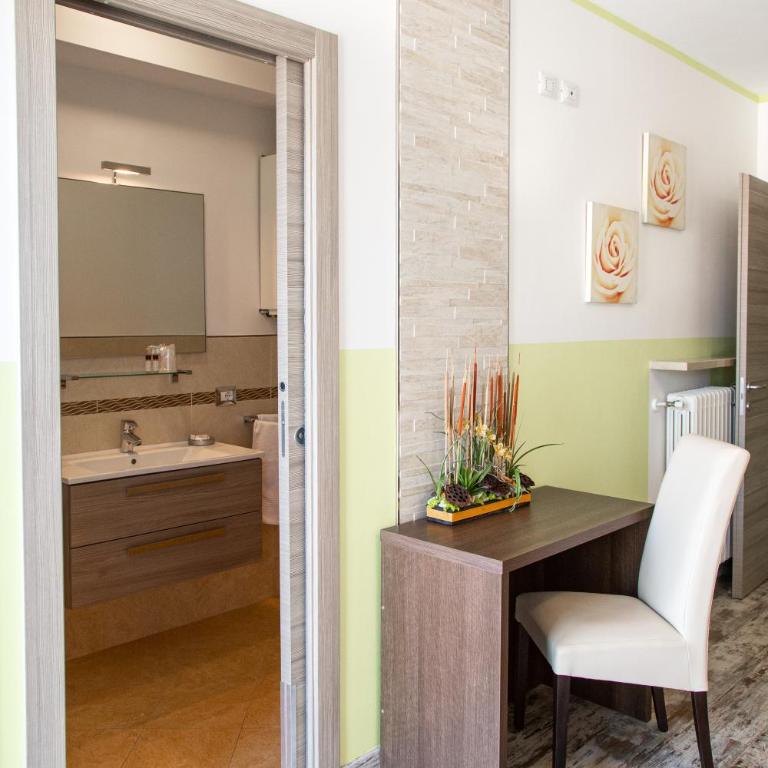 APPARTAMENTO K - Two-Bedroom Apartment - 21