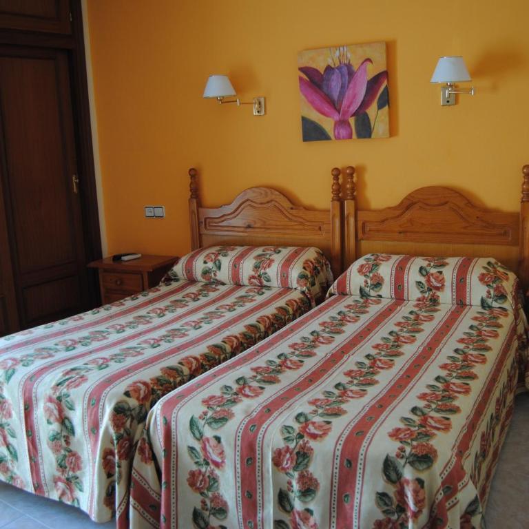Hostal Italia - Habitación Doble - 1 o 2 camas - 2