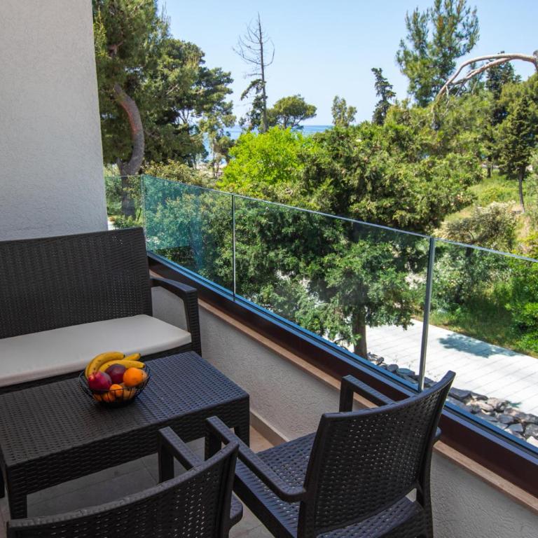 Zia Apartments - One-Bedroom Apartment - 7