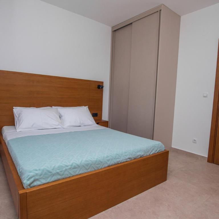 Zia Apartments - One-Bedroom Apartment - 12
