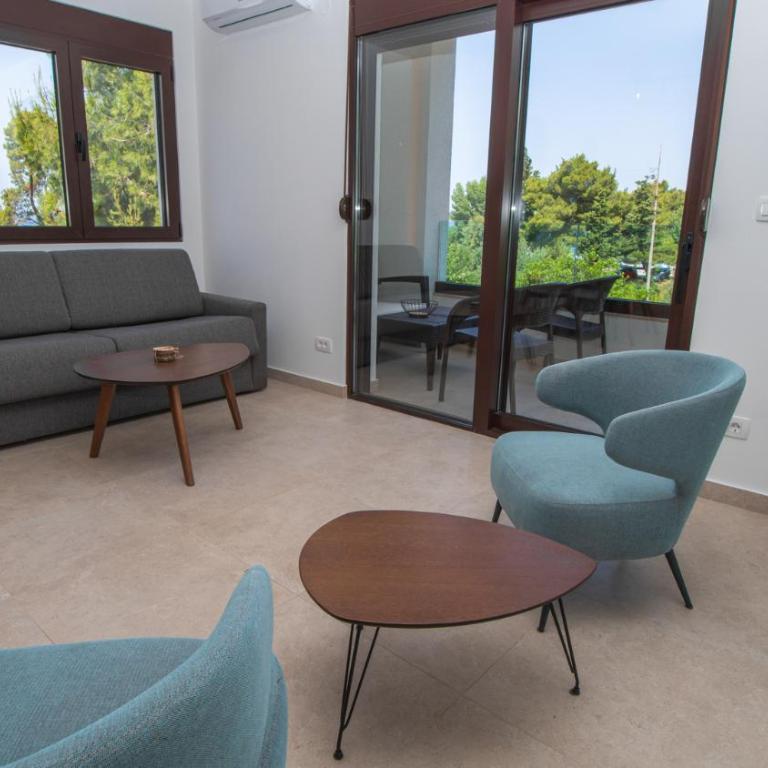 Zia Apartments - One-Bedroom Apartment - 32