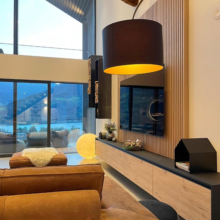 Bear & Bison Lake View - Penthouse-Apartment - 21