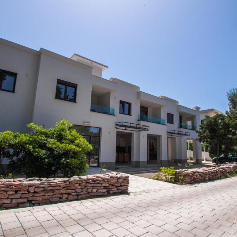 Zia Apartments - One-Bedroom Apartment - 19