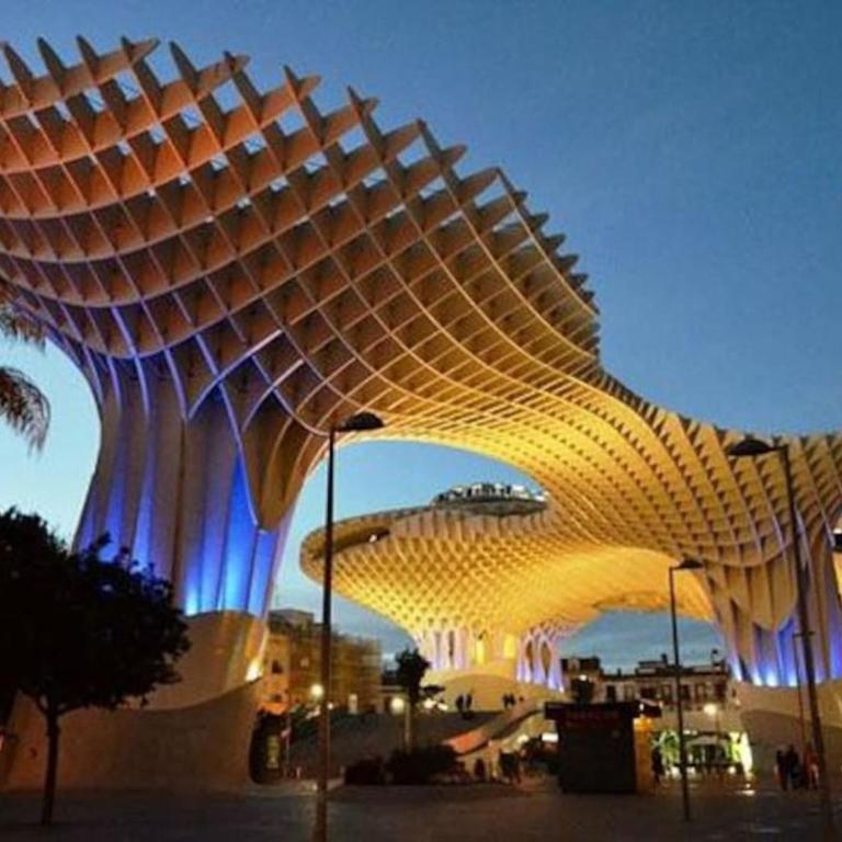 Penthouse!!! Center of Seville!!! 2 BR + 2 bath!!! - Two-Bedroom Apartment - 10