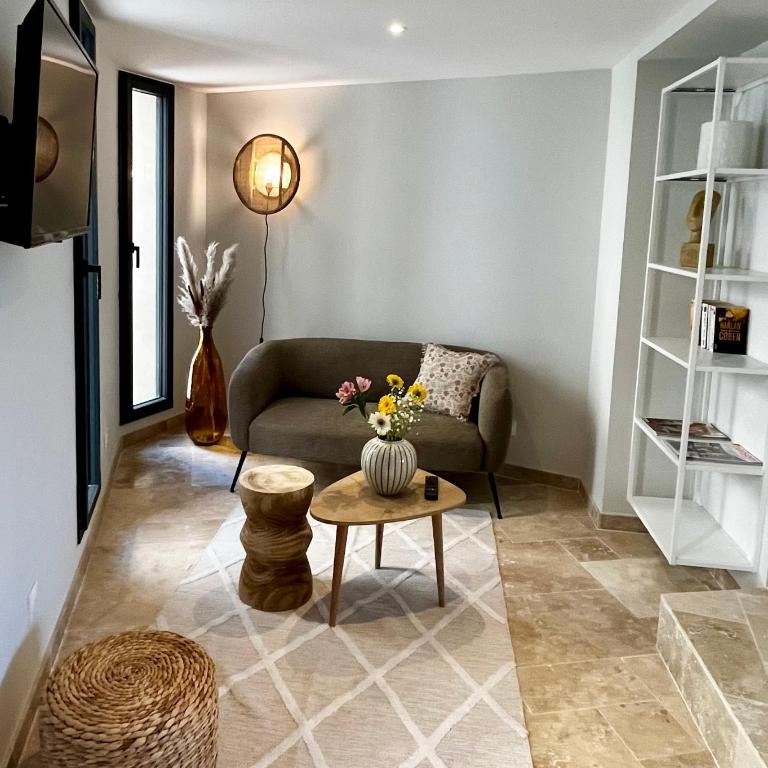 Le Donjon de Lily - Cœur de La Cité Médiévale - Apartment mit 1 Schlafzimmer - 8