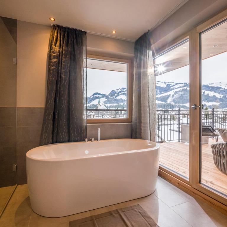 Hotel Zentral ****superior - Junior Suite „Kirchberg“ - 5