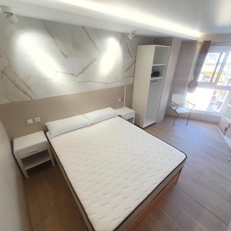 SALOU ,APARTAMENTO CON PISCINA y Wifi - Two-Bedroom Apartment - 34