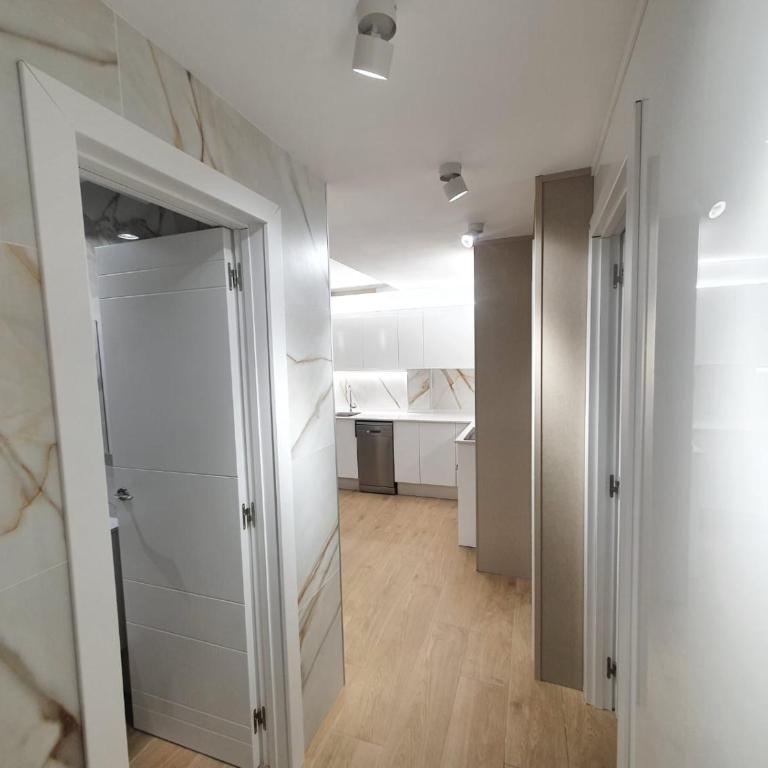 SALOU ,APARTAMENTO CON PISCINA y Wifi - Two-Bedroom Apartment - 41