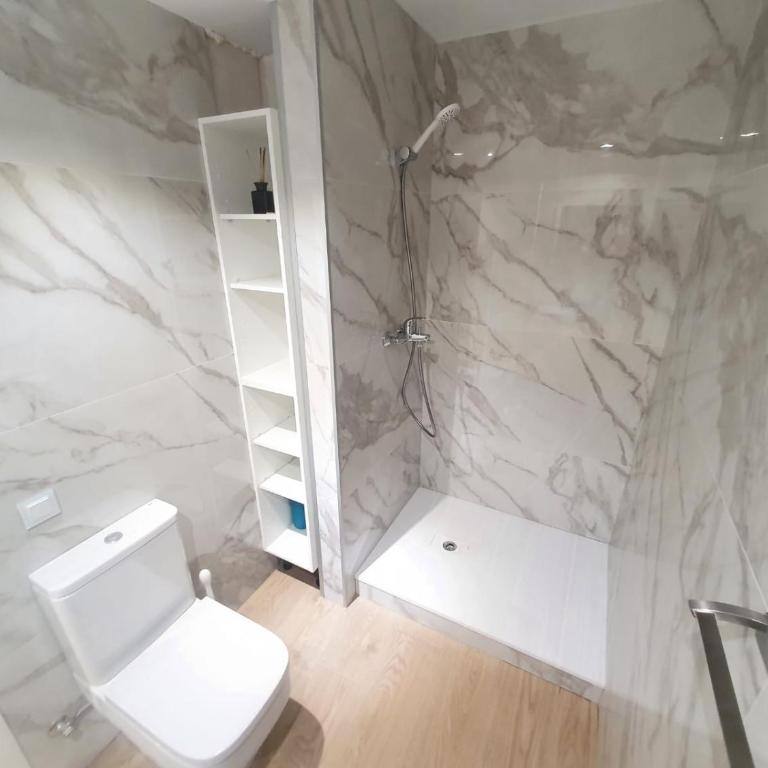 SALOU ,APARTAMENTO CON PISCINA y Wifi - Two-Bedroom Apartment - 42