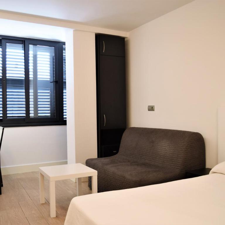 Hotel Mirablau - Estudio con sofá cama - 22