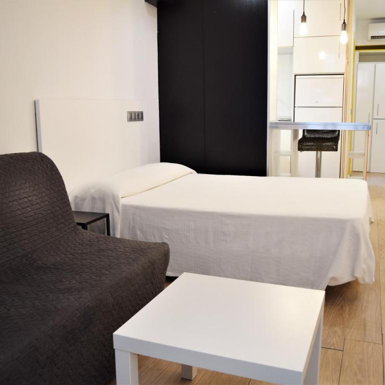 Hotel Mirablau - Estudio con sofá cama - 19