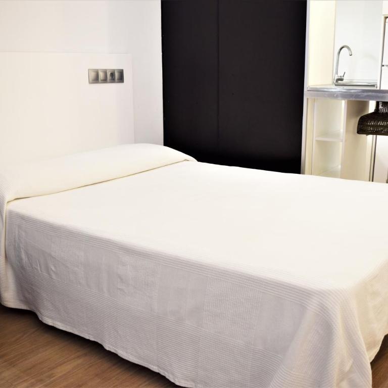 Hotel Mirablau - Estudio con sofá cama - 5