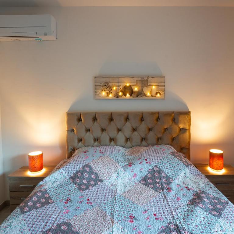 Superbe appartement à 2 pas des Halles, Climatisé, terrasse, garage - Appartement 1 Chambre - 13