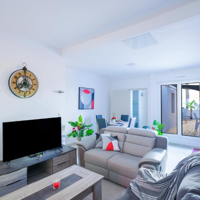 Superbe appartement à 2 pas des Halles, Climatisé, terrasse, garage - Appartement 1 Chambre - 3