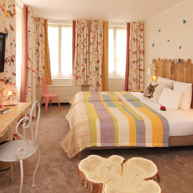 Hotel Beaucour - Chambre de Charme avec Douche ou Baignoire Balnéo - 22
