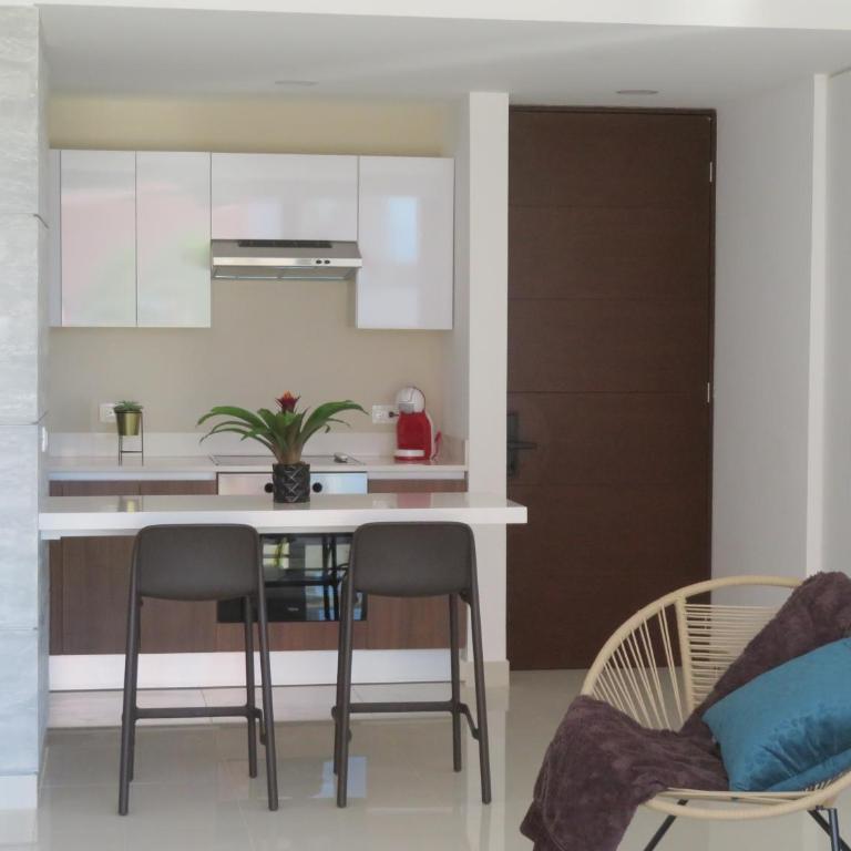 Beautiful apartment well located in the hotel zone of Cancun - Two-Bedroom Apartment - 5
