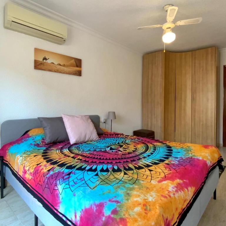Stunning Apartment In Torrevieja - Apartamento de 3 dormitorios - 19