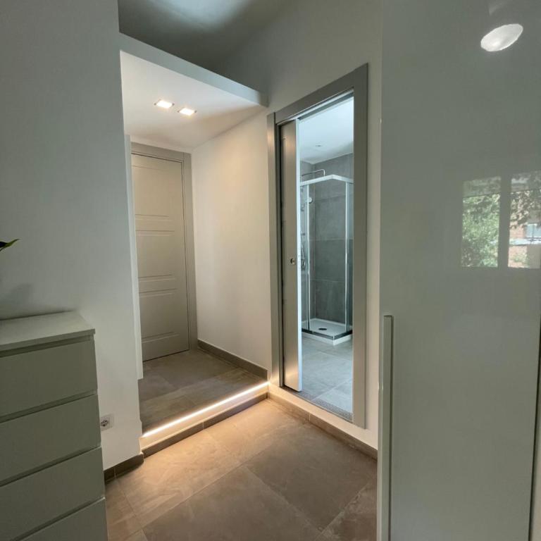Casa Marconi - Double Room with Private Bathroom - 11
