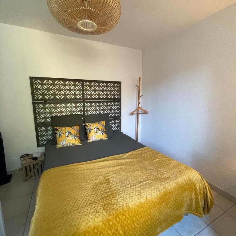 Le Patio, coeur de ville avec garage et jardin - Appartement 1 Chambre - 27
