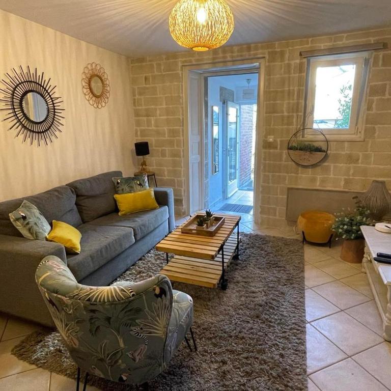 Le Patio, coeur de ville avec garage et jardin - Appartement 1 Chambre - 18