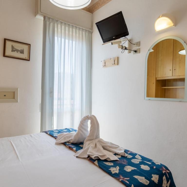 Hotel Milanese - Camera Matrimoniale - 10