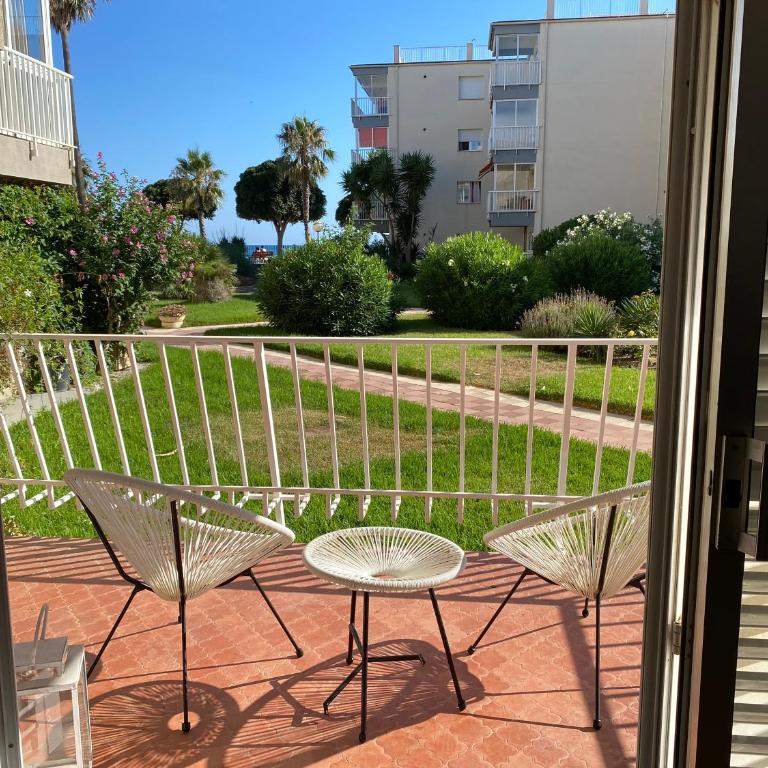 Precioso apartamento recién reformado - Two-Bedroom Apartment - 5