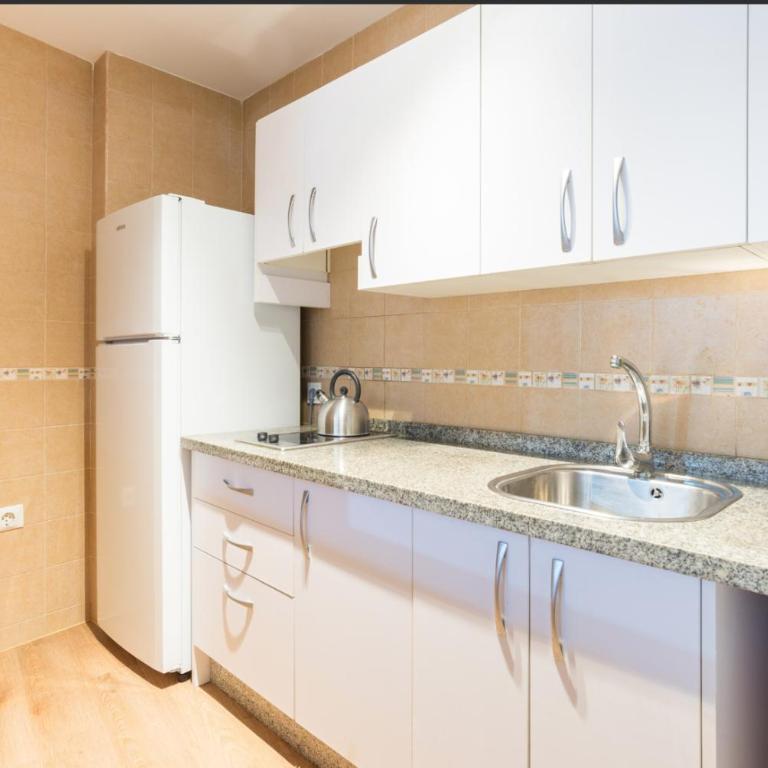 Merced10 2A - One-Bedroom Apartment - 10