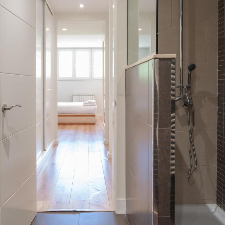 AV Gijón Honesto Batalón - Apartamento de 3 dormitorios - 21