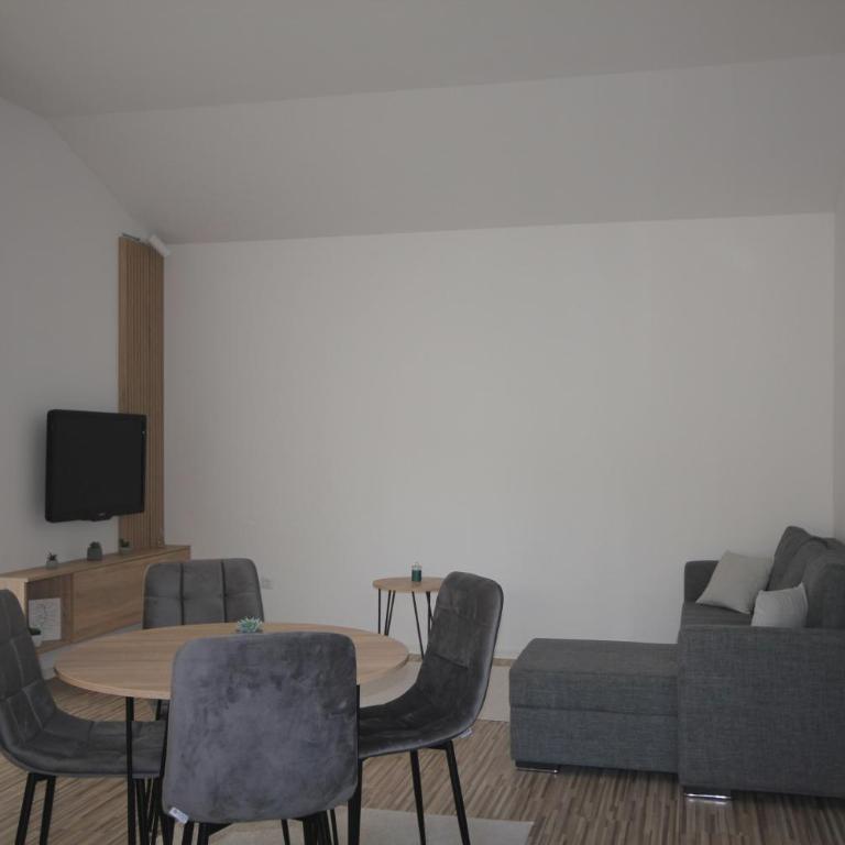 Apartman Echo - One-Bedroom Apartment - 2