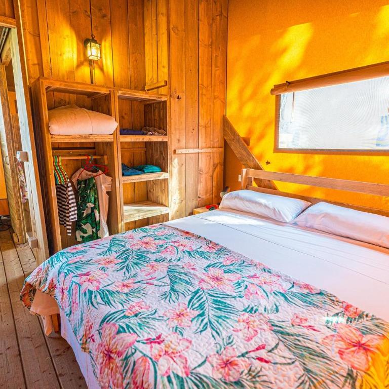 Village & Glamping Riva Blu - Deluxe Zelt mit Seeblick - 8