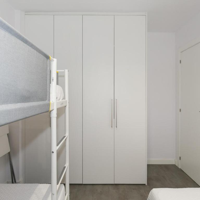 UHC Scala Mar Apartments AACC - Apartamento de 2 dormitorios con vistas al mar (5 personas) - 24