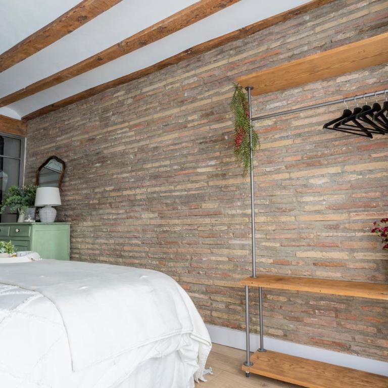 Cathedral Suite Home - Loft - 18