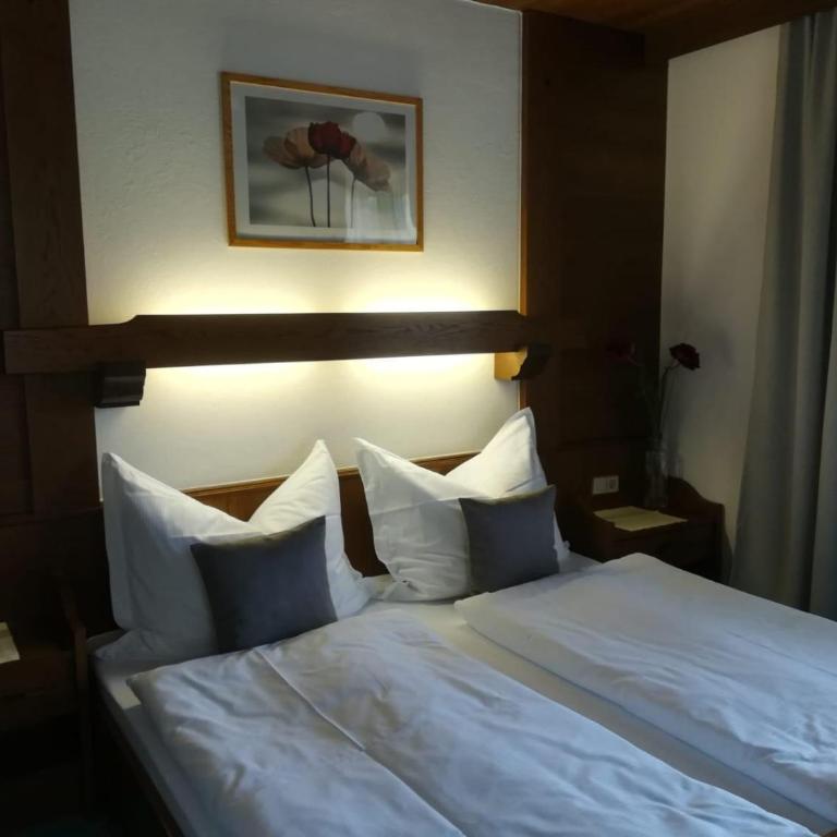 Ferienwohnung Pfister Maria - Apartment mit 2 Schlafzimmern und Dusche - 3
